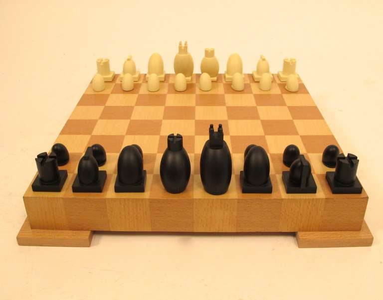 modern chess set